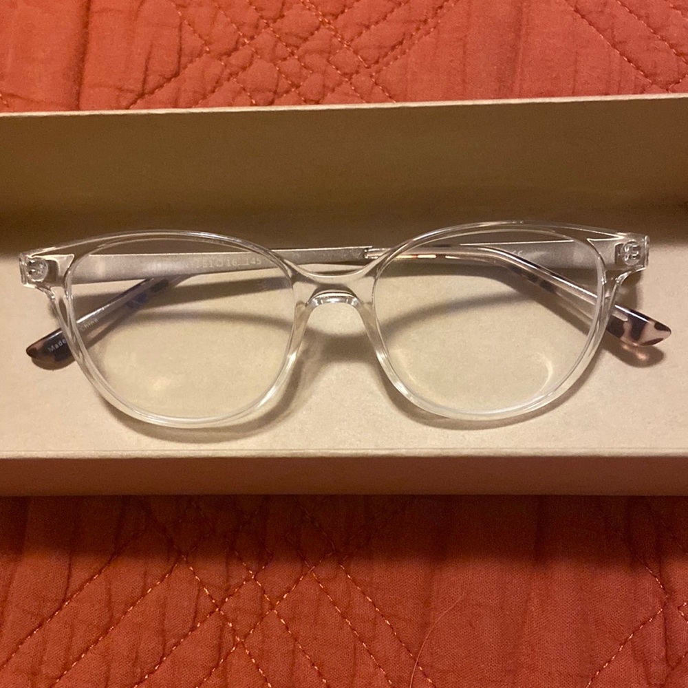 Eye glasses